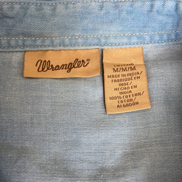 Wrangler Denim Button Down- Size M with Cactus Embroidery - Picture 7 of 7